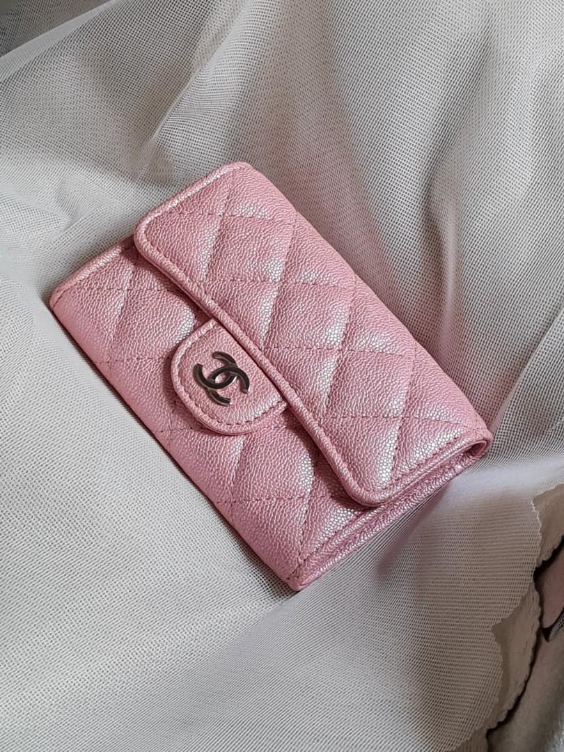Chanel 19S pink iridescent flap card holder