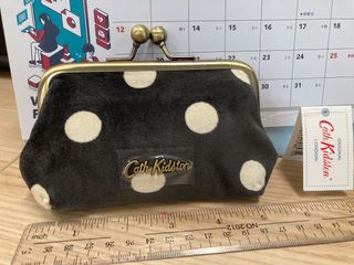 （分類：）位於 。 由 chiksandy12 提交（商品編號 1134114169，圖片 1）。簡介： 。