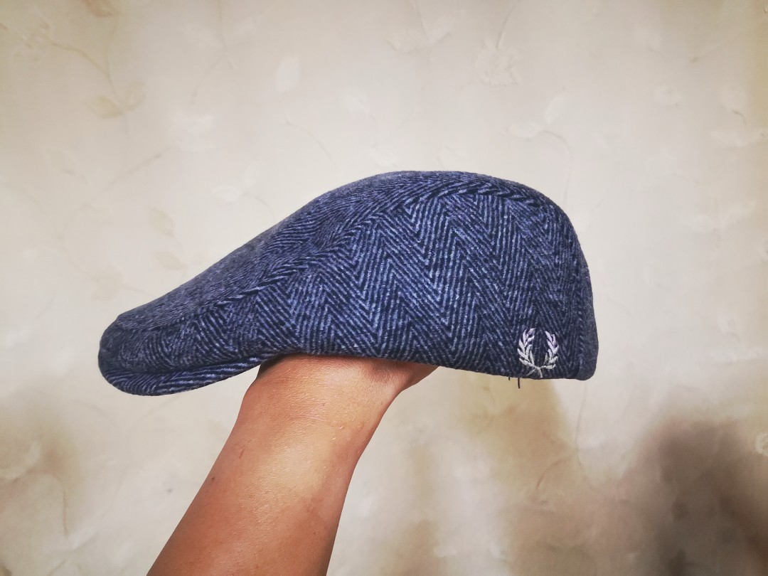Flat cap Fred Perry, Men's Fashion, Accessories, Caps & Hats on Carousell
