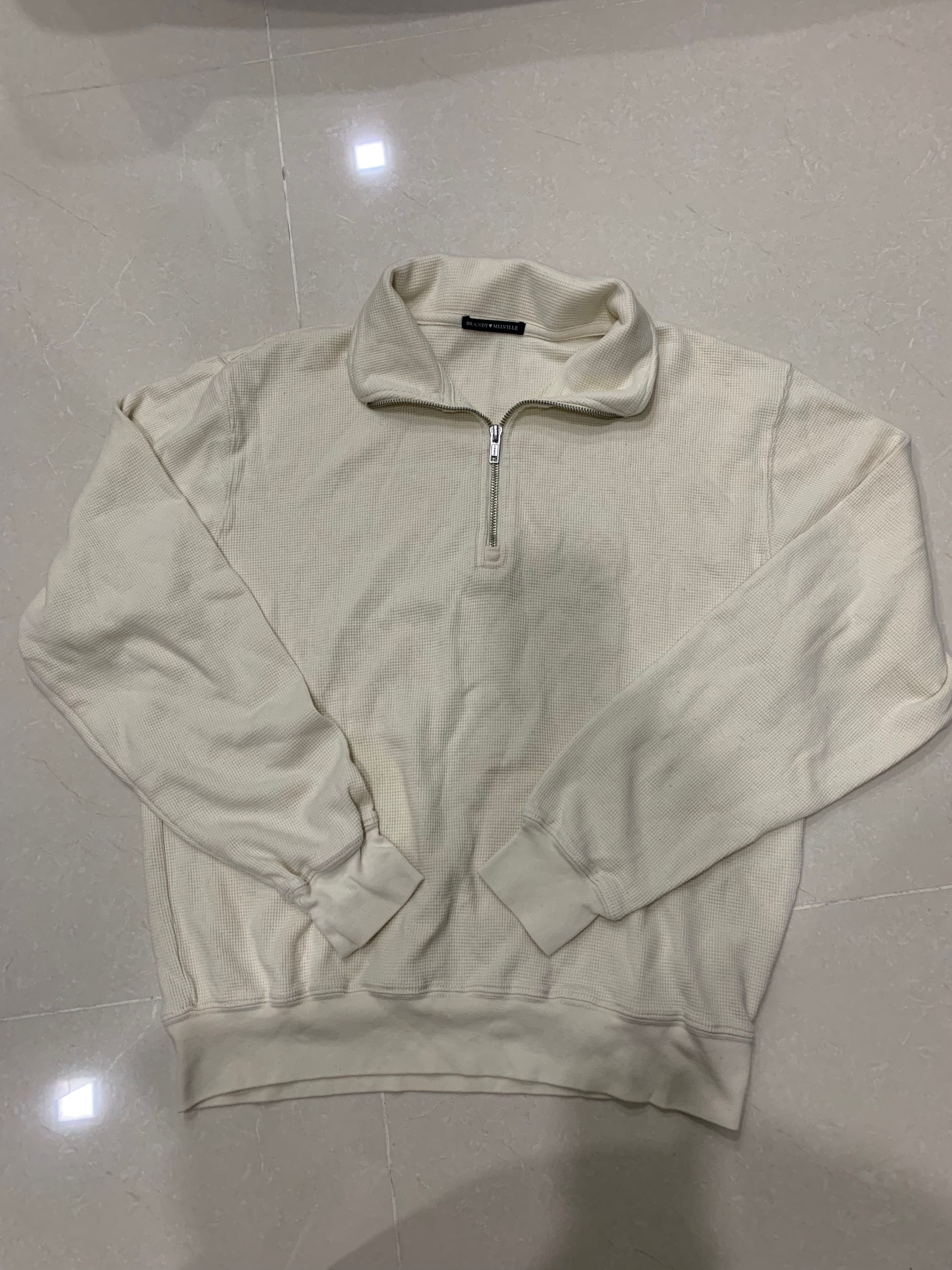 Brandy melville missy thermal sweatshirt outlet