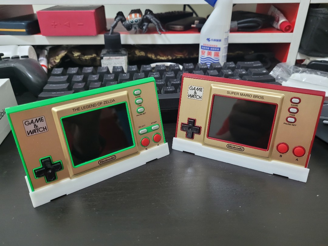 Nintendo Game & Watch Display Stand Mario and Zelda 3D Printed 