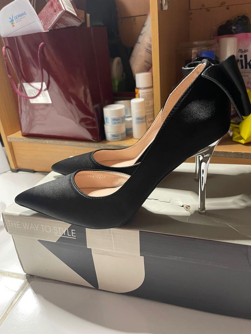 Kimmjim heels black, Fesyen Wanita 