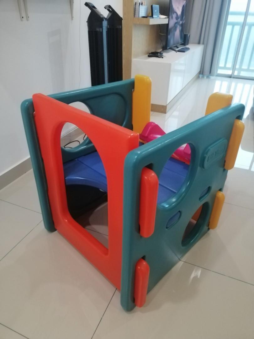 Little Tikes Junior Activity Gym Kid slide /playground, Babies & Kids