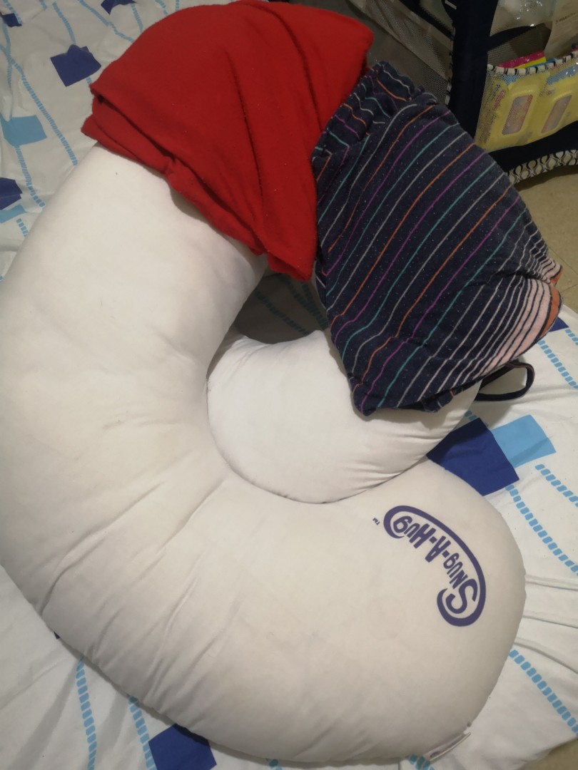Maternity Pillow Snug a Hug