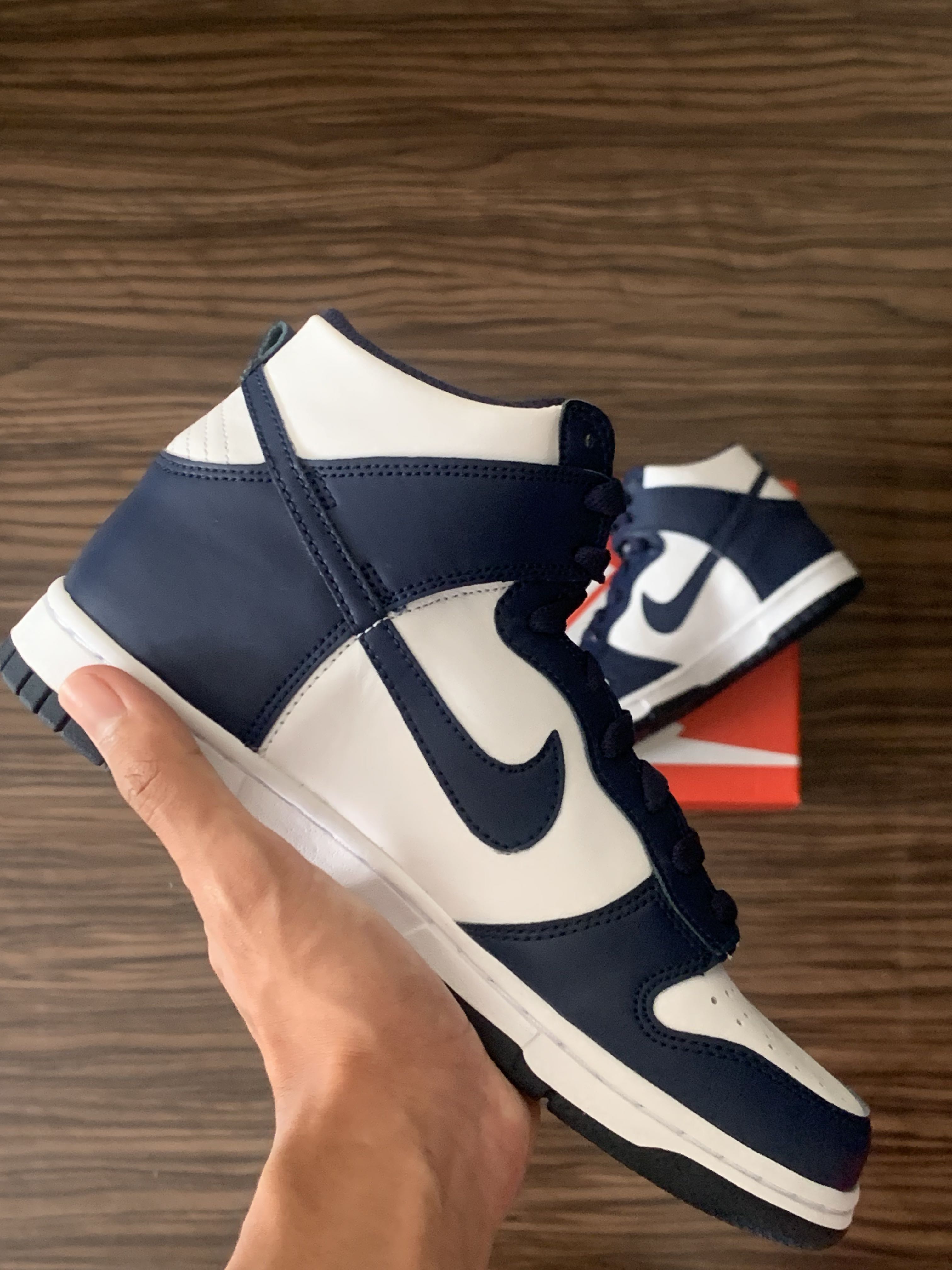 Nike Dunk High (GS), Women's Fashion, Footwear, Sneakers on Carousell