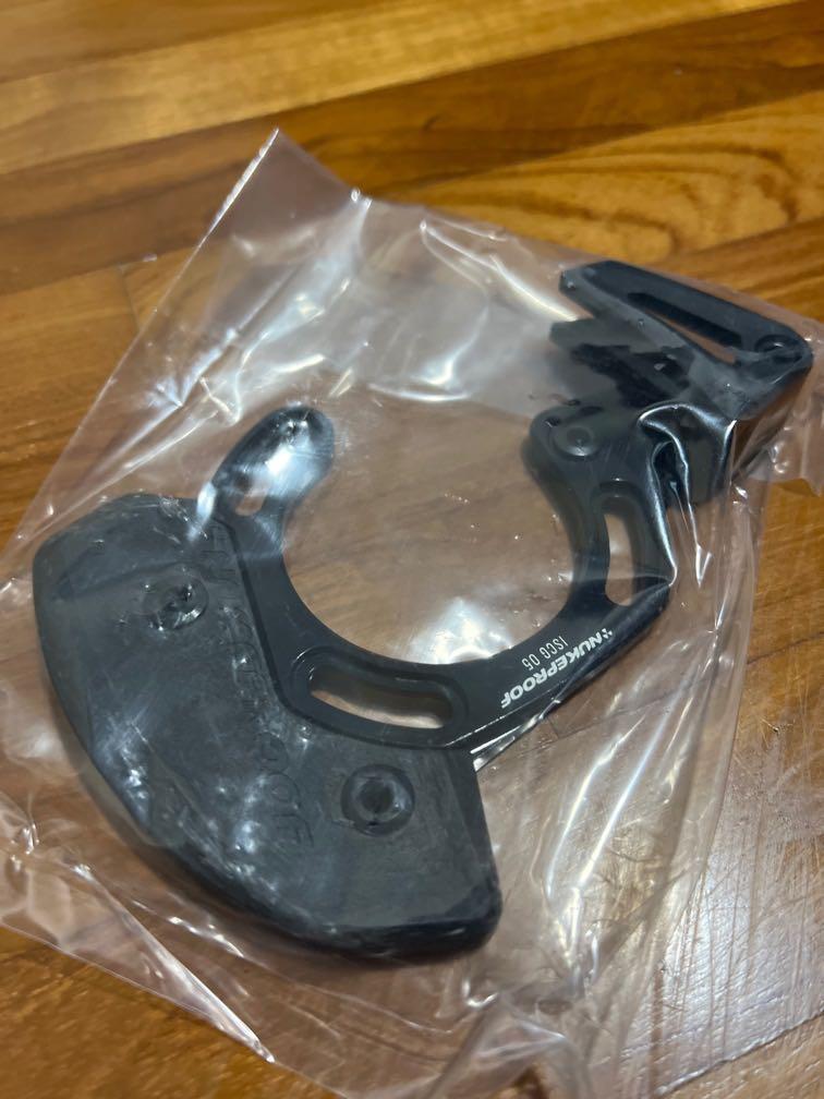 Nukeproof chain guide with bash guard, Sports Equipment, Bicycles & Parts, Parts & Accessories