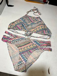 (Category: ) located in . Submitted by deeeeeysi (Listing ID 1134071740, Image 1). Description: .