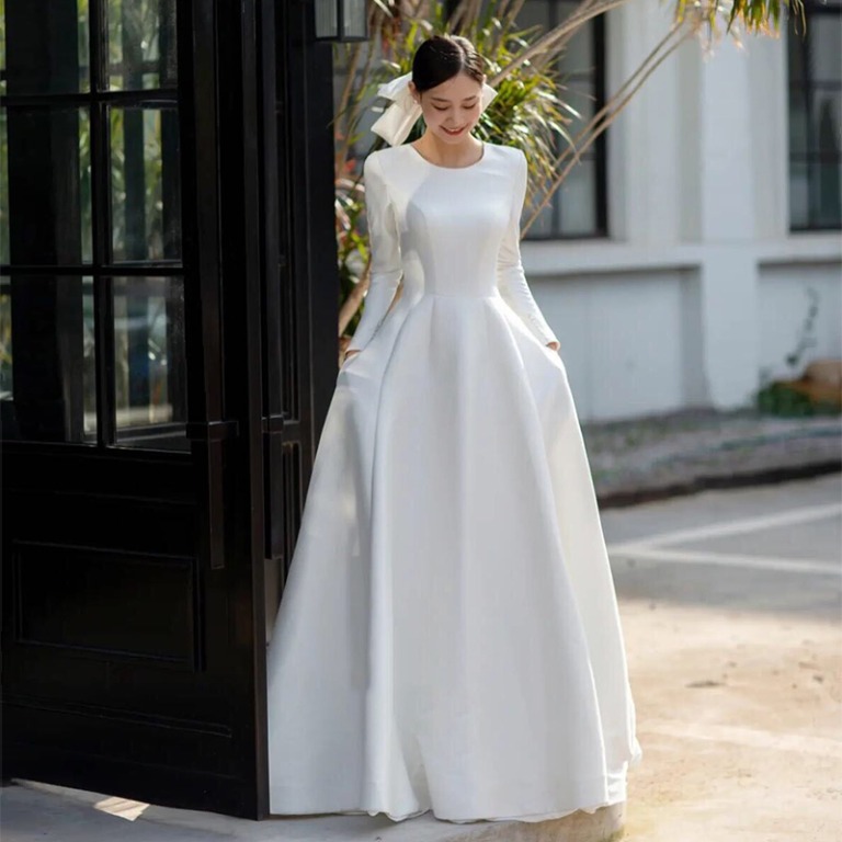 White satin long sleeve dress deals