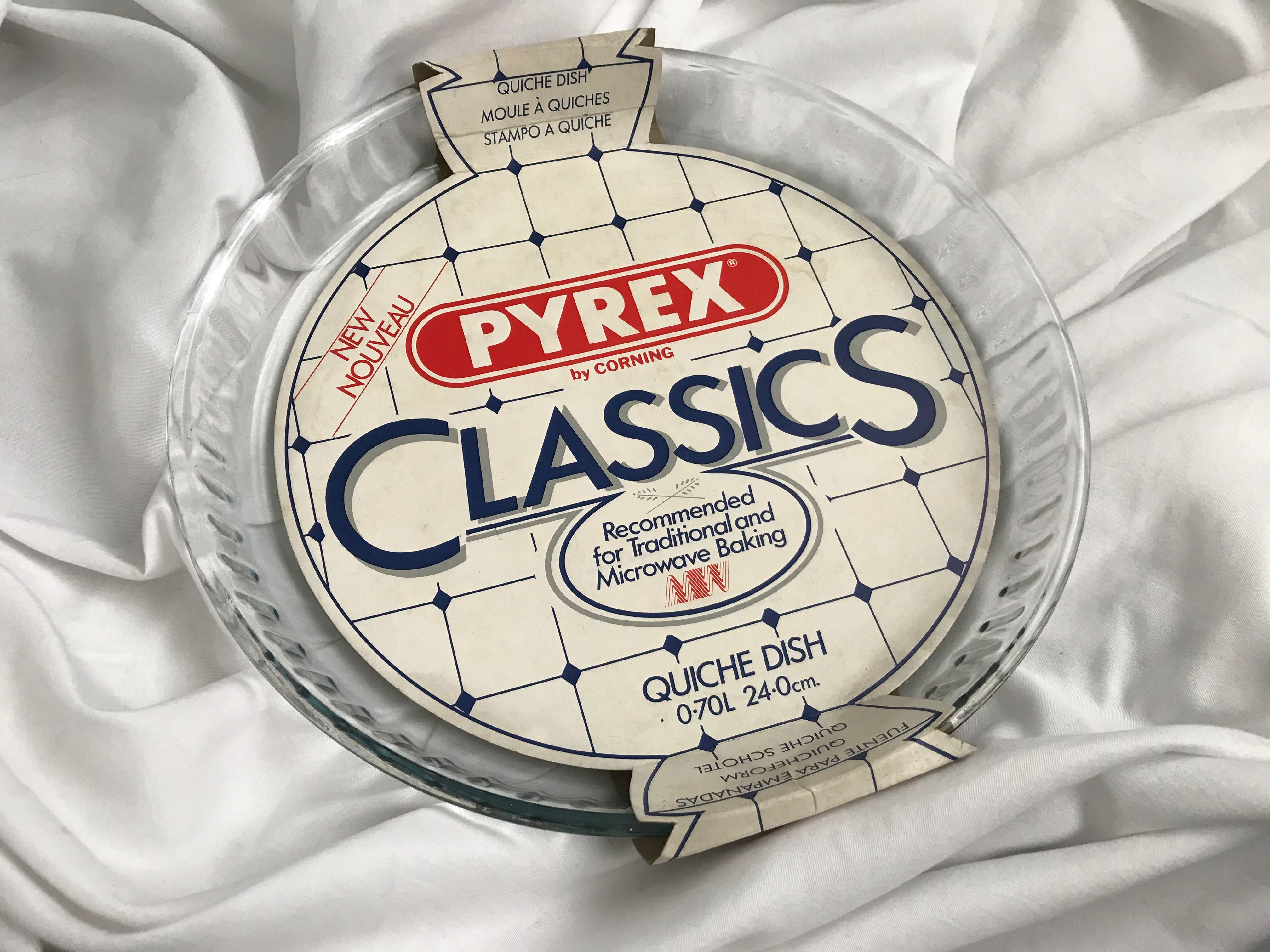 Pyrex Quiche Dish, Furniture & Home Living, Kitchenware & Tableware