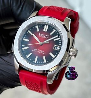Red Hottilus Seiko Mod Nautilus Aquanaut 5711 5167, Men's Fashion, Watches  \u0026 Accessories, Watches on Carousell