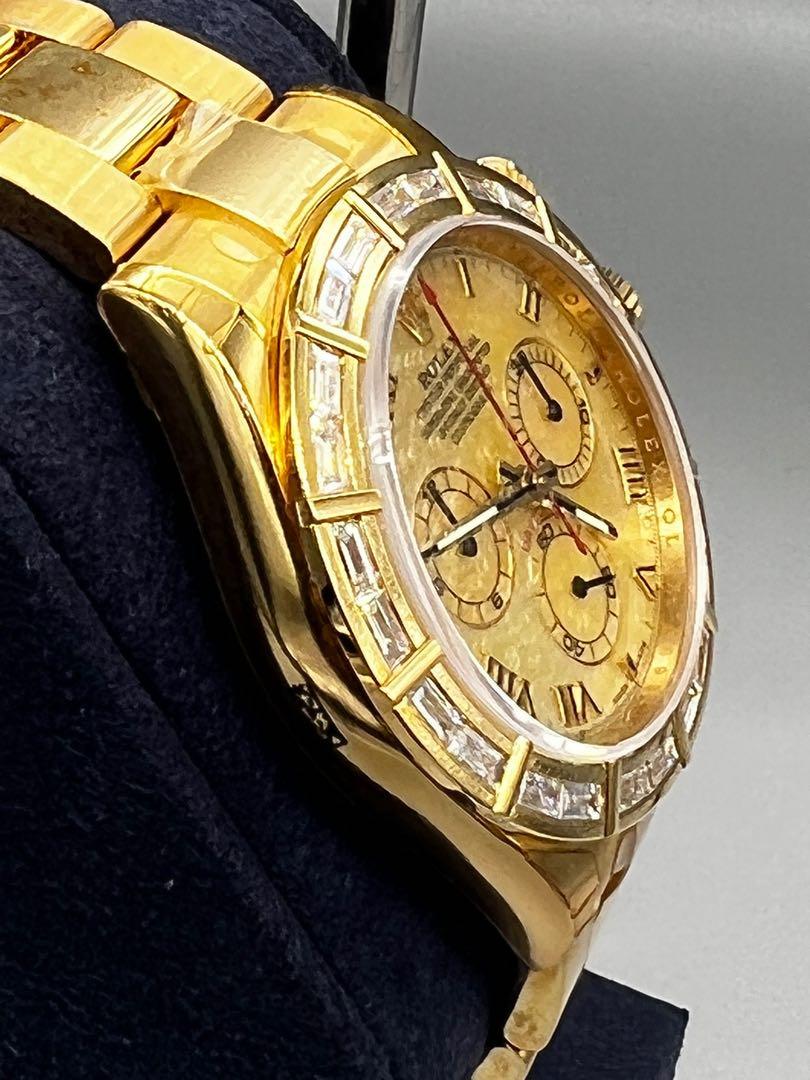Rolex Daytona Yellow Gold 116568BR baguette Diamond bezel Luxury
