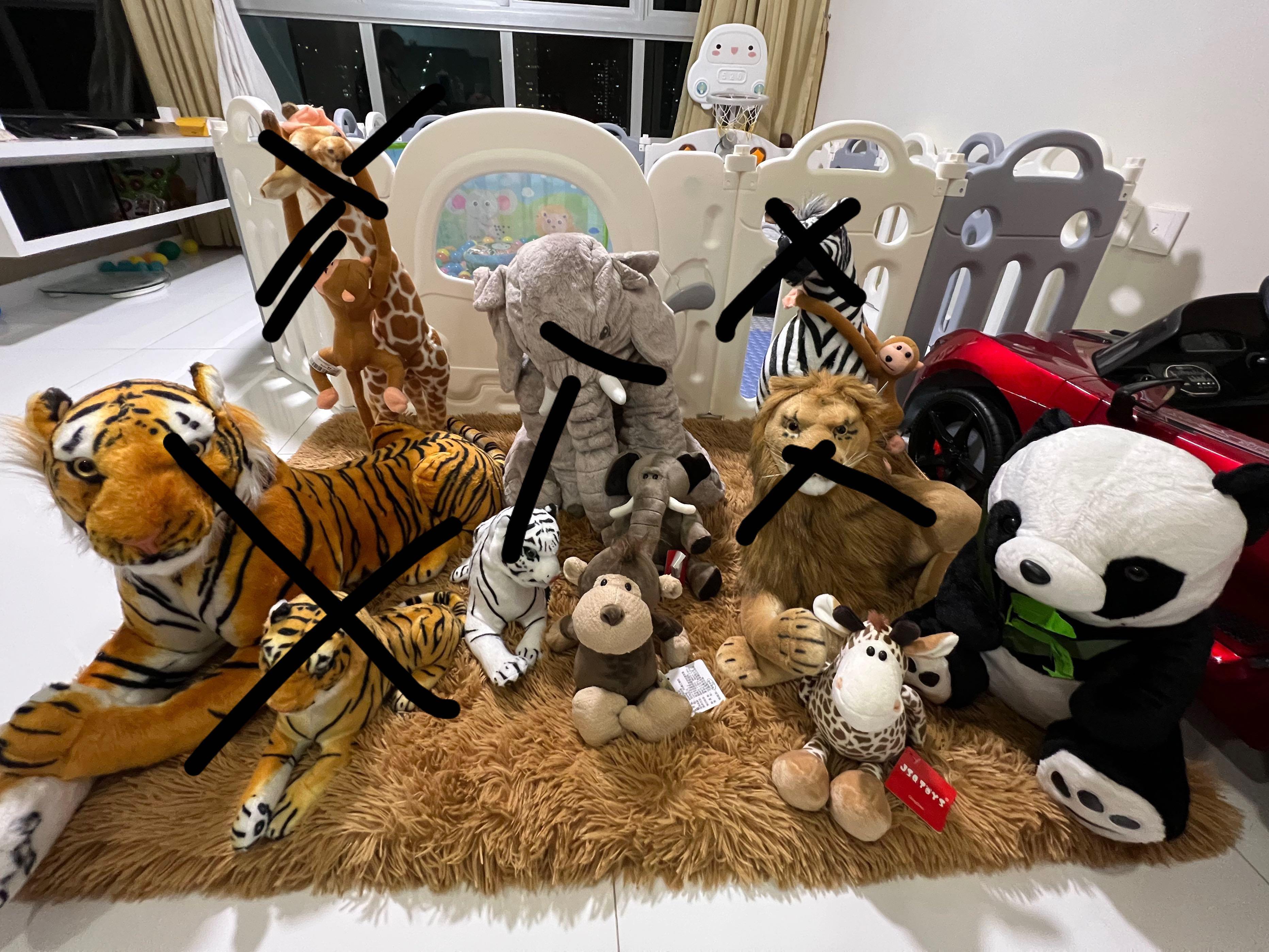Stuffed safari shop store