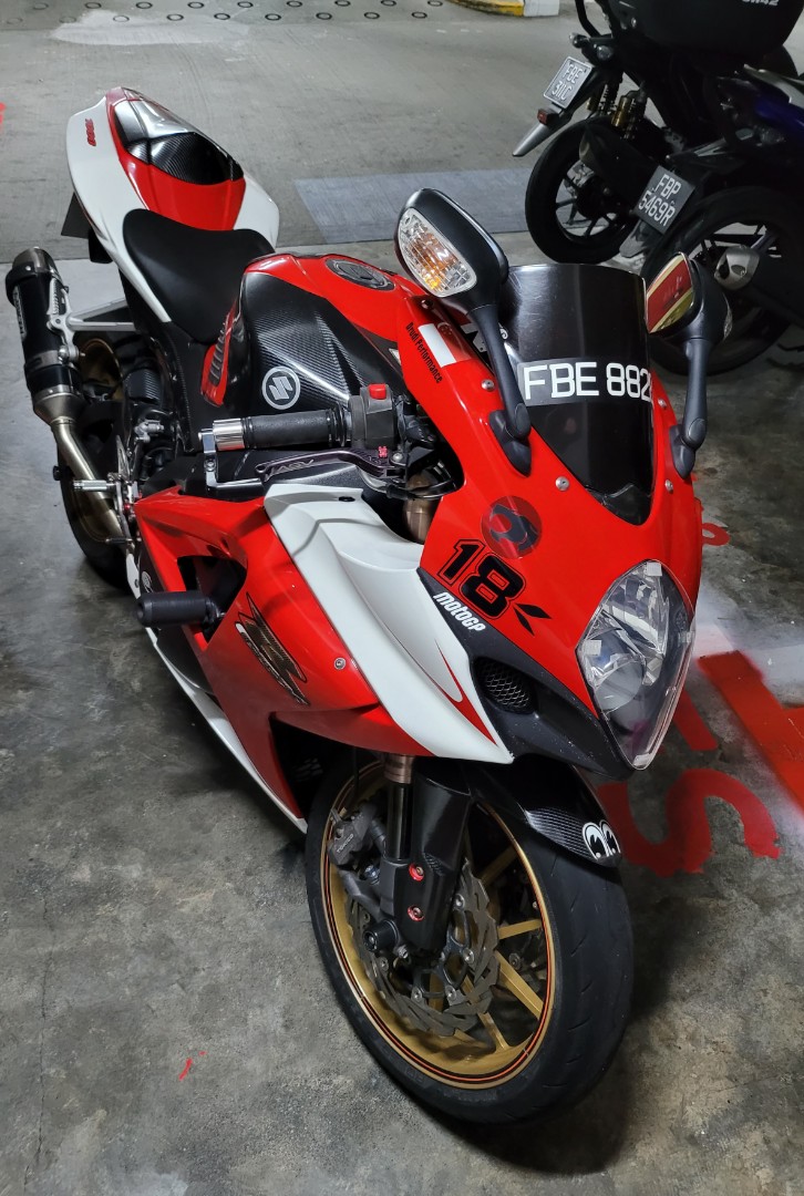 Suzuki gsxr 1000 k7 for sale sale