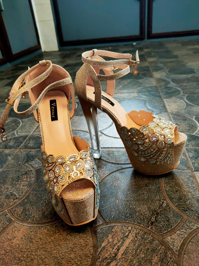 Venus gold heels clearance
