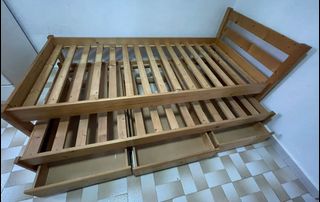 (Category: ) located in . Submitted by Mandolore (Listing ID 1134104791, Image 1). Description: .