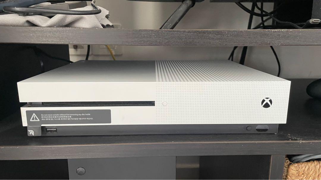 Xbox one S for sale, Hobbies \u0026 Toys 