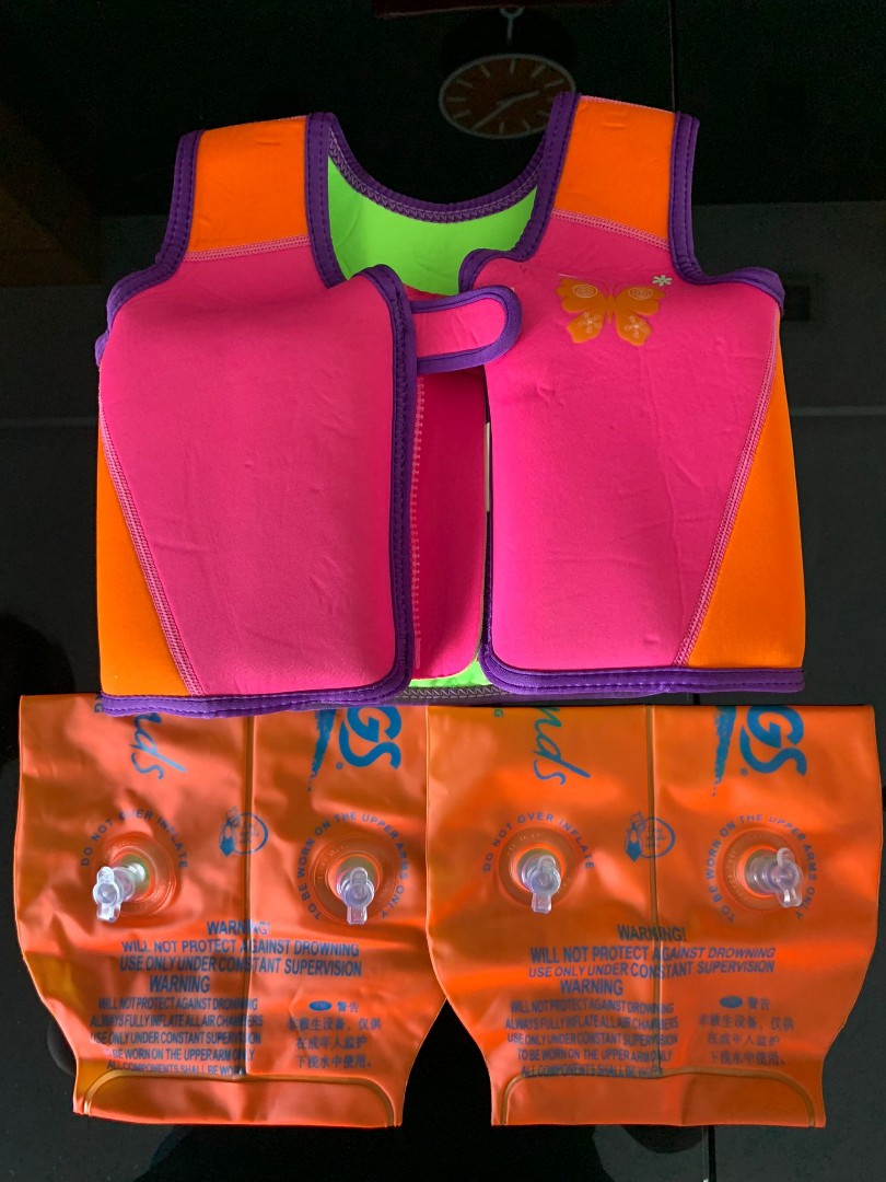 Zoggs swim jacket and arm float, Babies & Kids, Babies & Kids Fashion