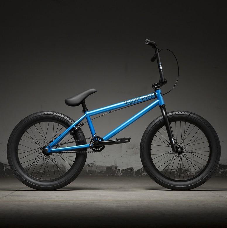 2019 shop kink curb