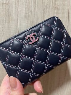 (Category: ) located in . Submitted by ilovechanel7 (Listing ID 1134246832, Image 1). Description: .
