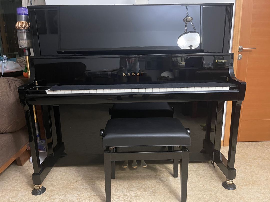 Almost brand new Kawai Piano K800AS silent model Hobbies
