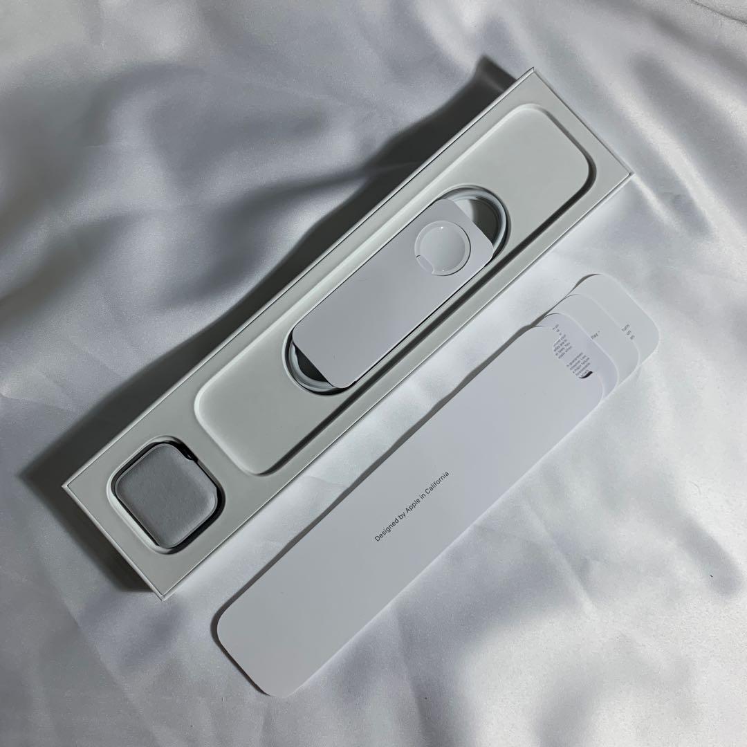 Apple Watch Series 6 40MM (Like New!) MURAH!, Barang Mewah, Jam Tangan di  Carousell