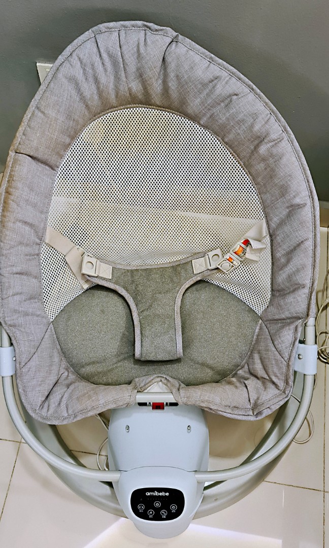 Baby Rocker (Vibrate), Babies & Kids, Infant Playtime on Carousell