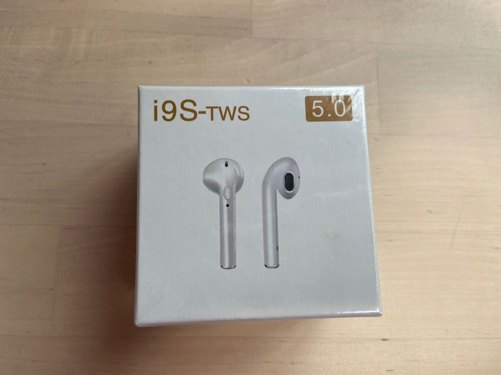 i9S TWS Bluetooth Earphones