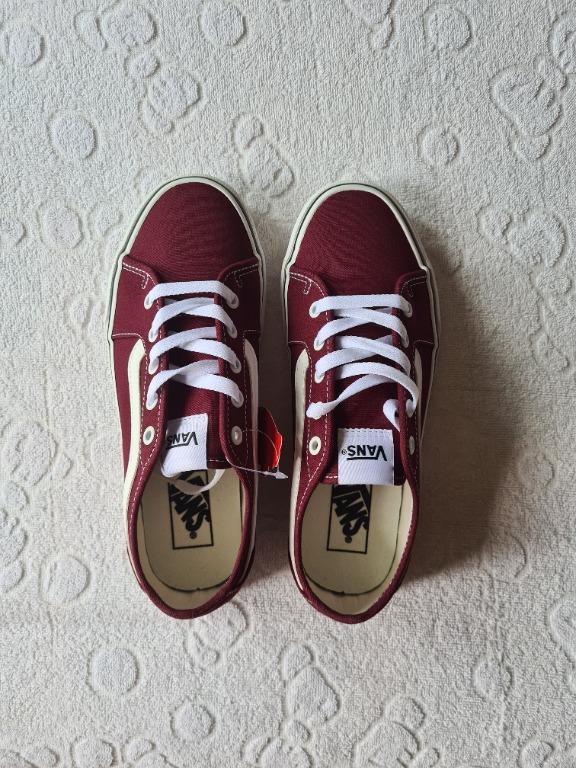 Maroon outlet vans price