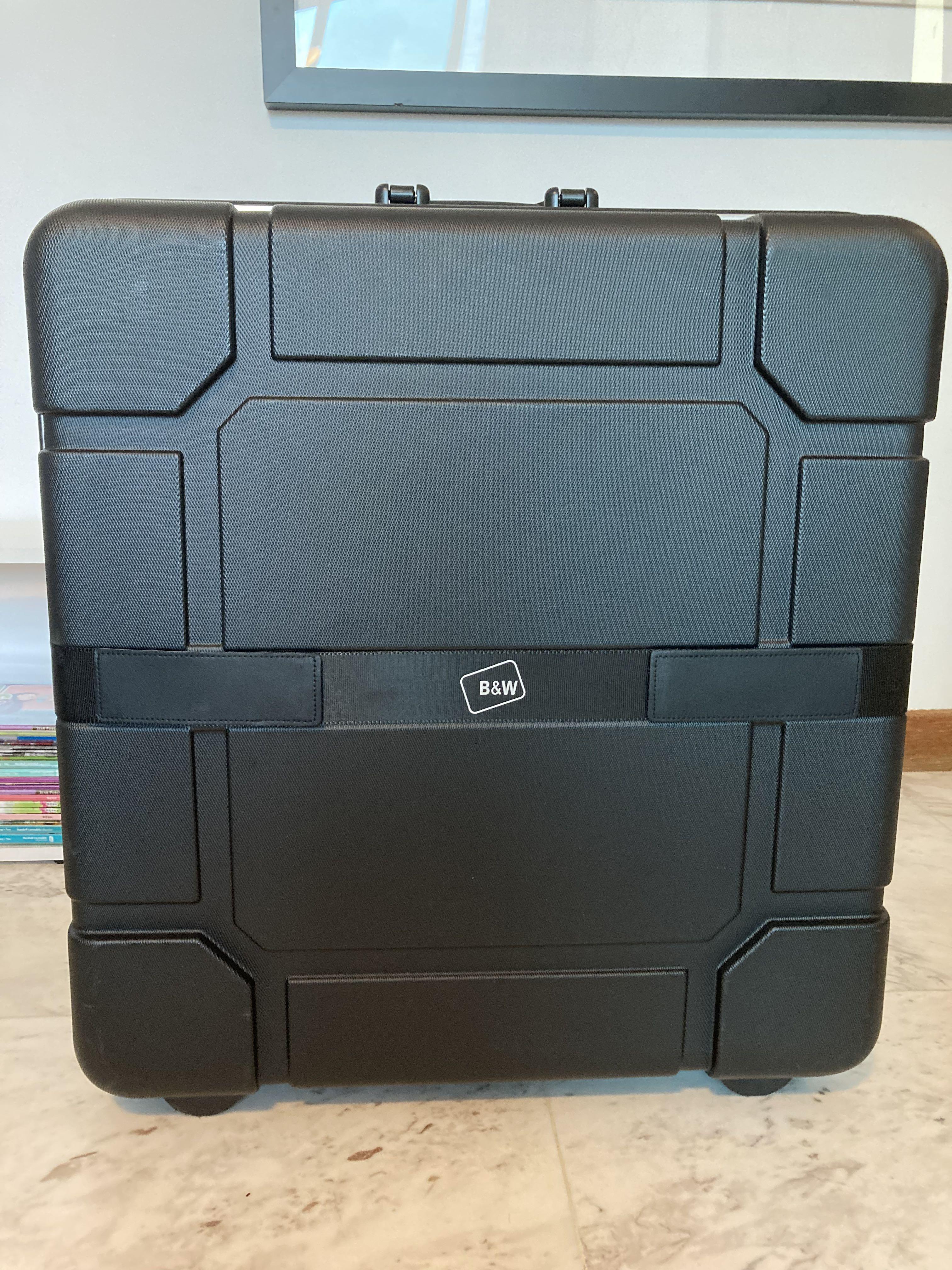 B&w foldon hotsell hard bike box