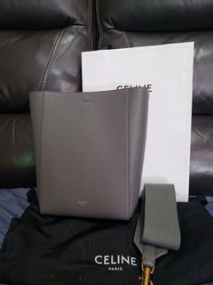 （分類：）位於 。 由 nevertoolate11 提交（商品編號 1134184868，圖片 1）。簡介： 。