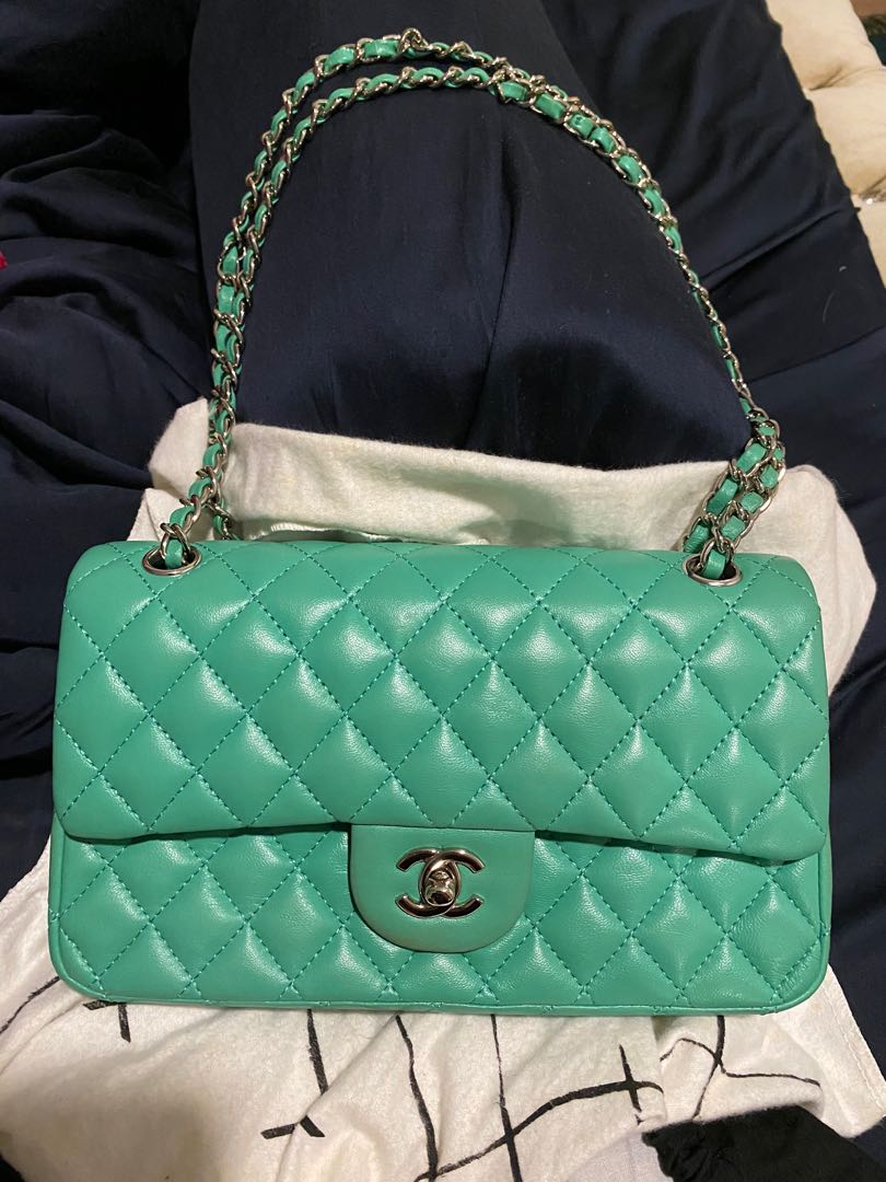 Chanel double flap, Women's Fashion, Bags & Wallets on Carousell