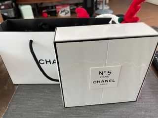 （分類：）位於 。 由 mrmahc 提交（商品編號 1134181637，圖片 1）。簡介： 。