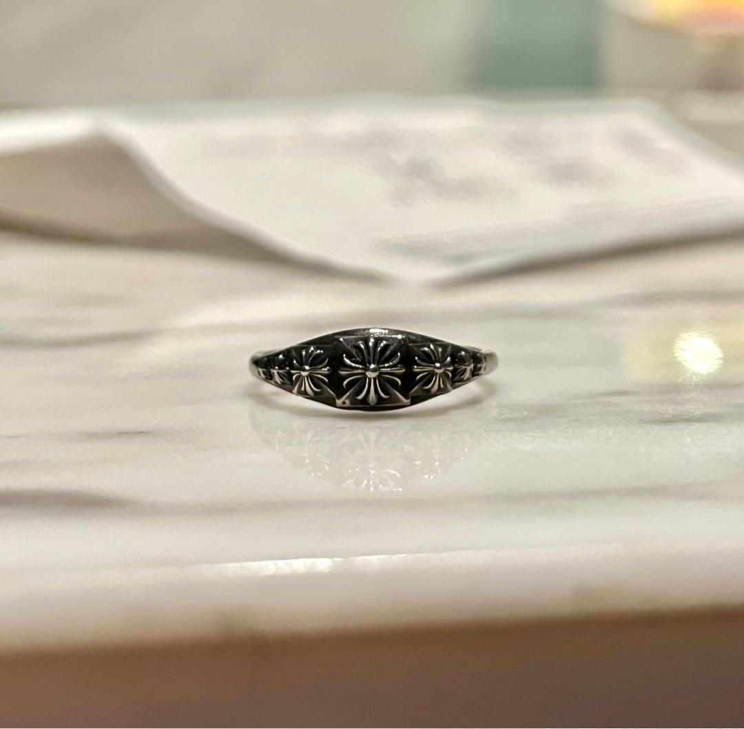 Chrome hearts pyramid ring outlet