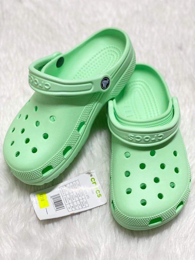 Crocs mint best sale color