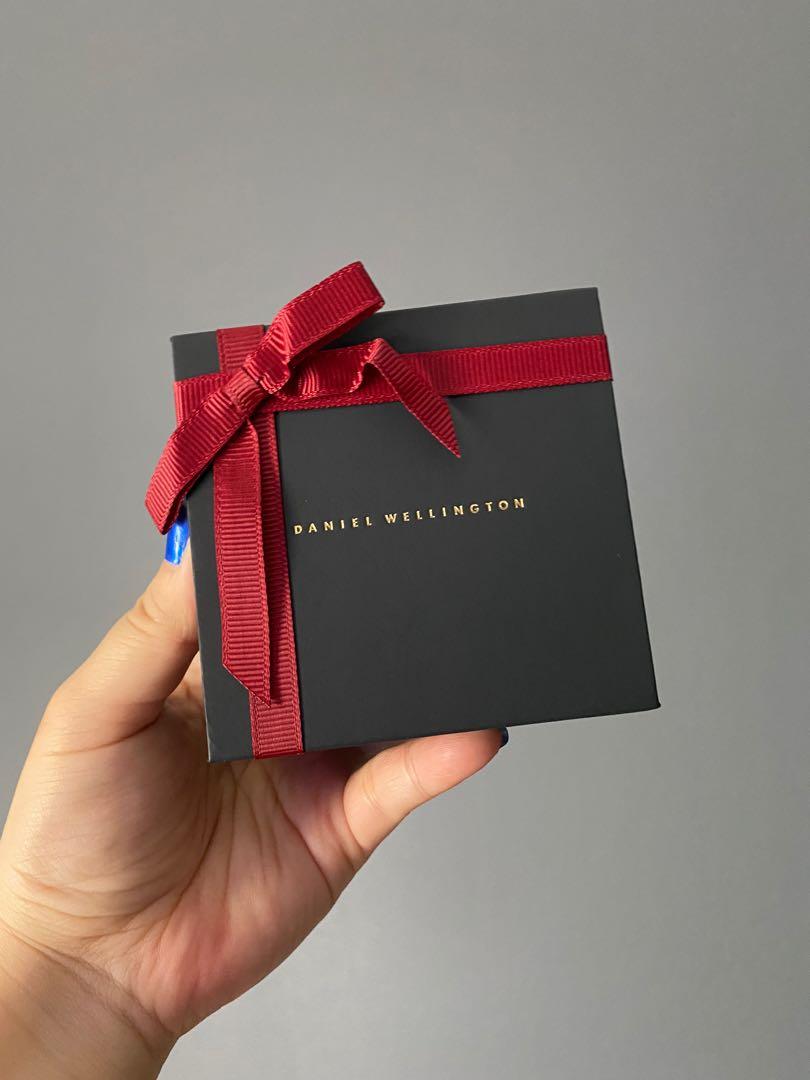 Daniel wellington gift box on sale