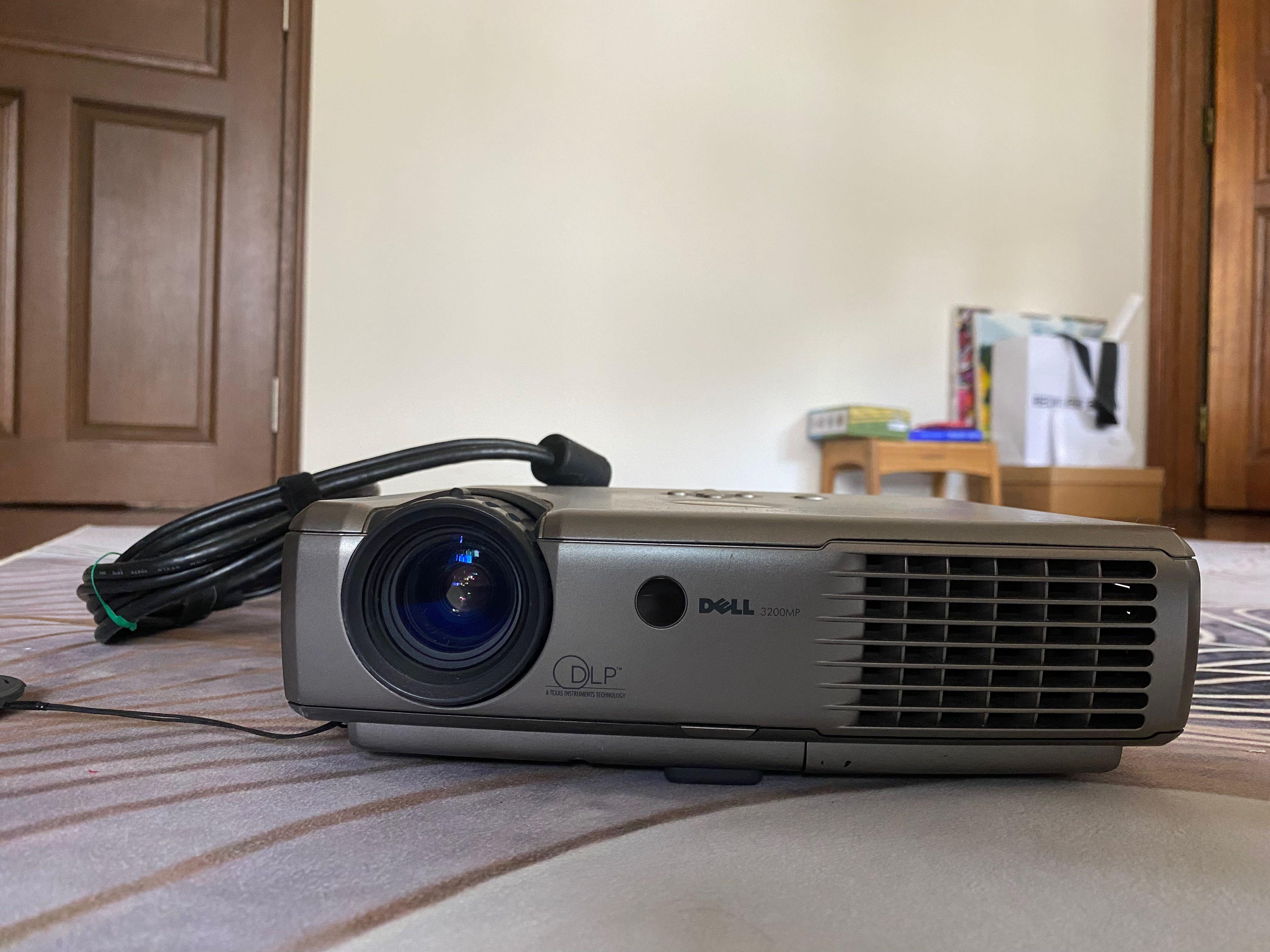 Dell Projector, TV & Home Appliances, TV & Entertainment, Projectors on