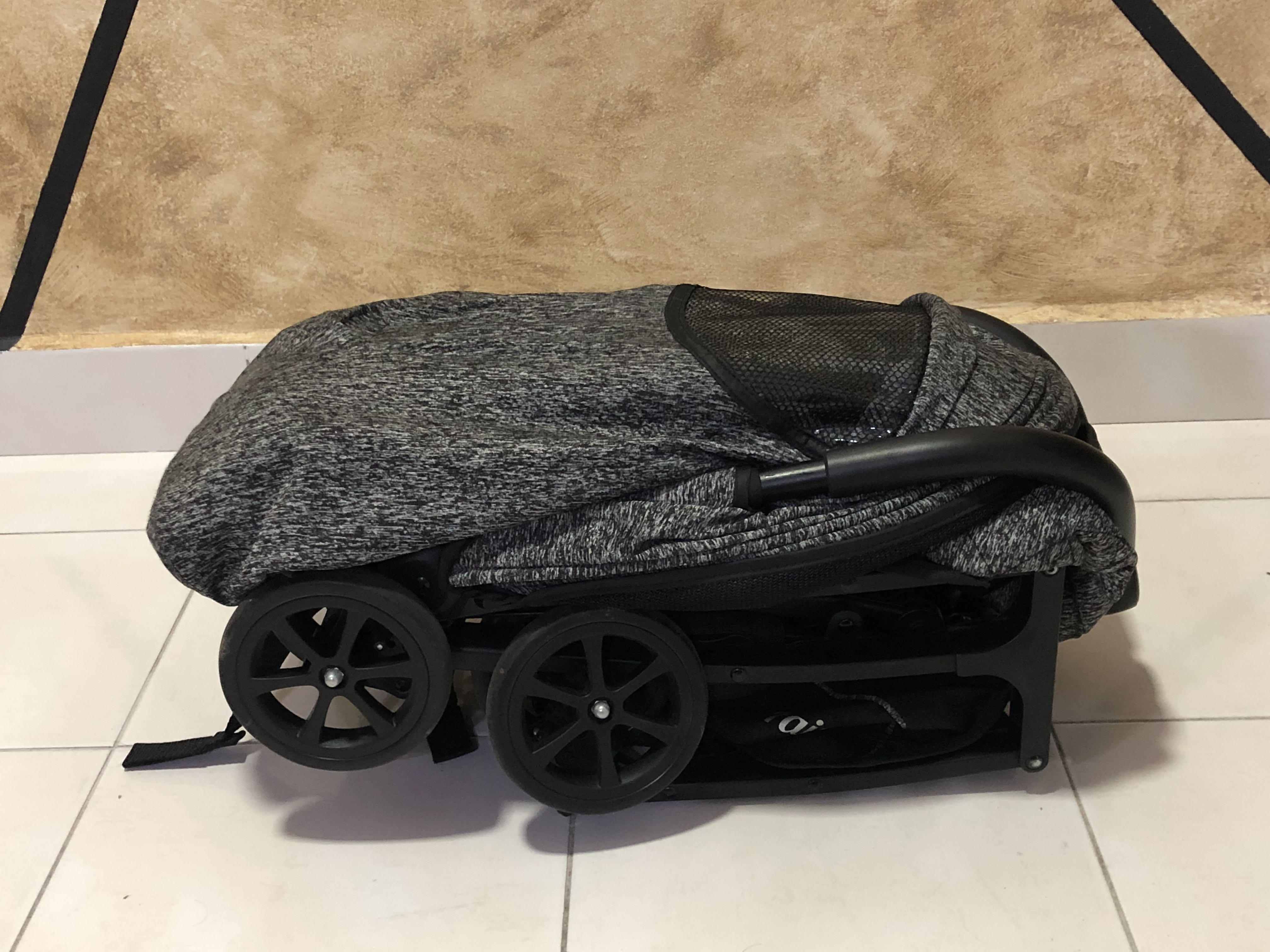 Fairworld q4 hybrid store fold & go