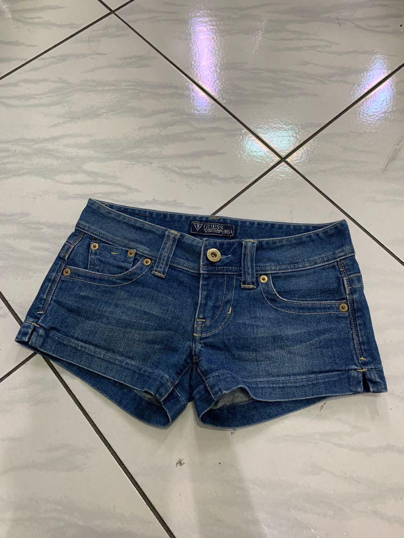 guess denim shorts, Fesyen Wanita 