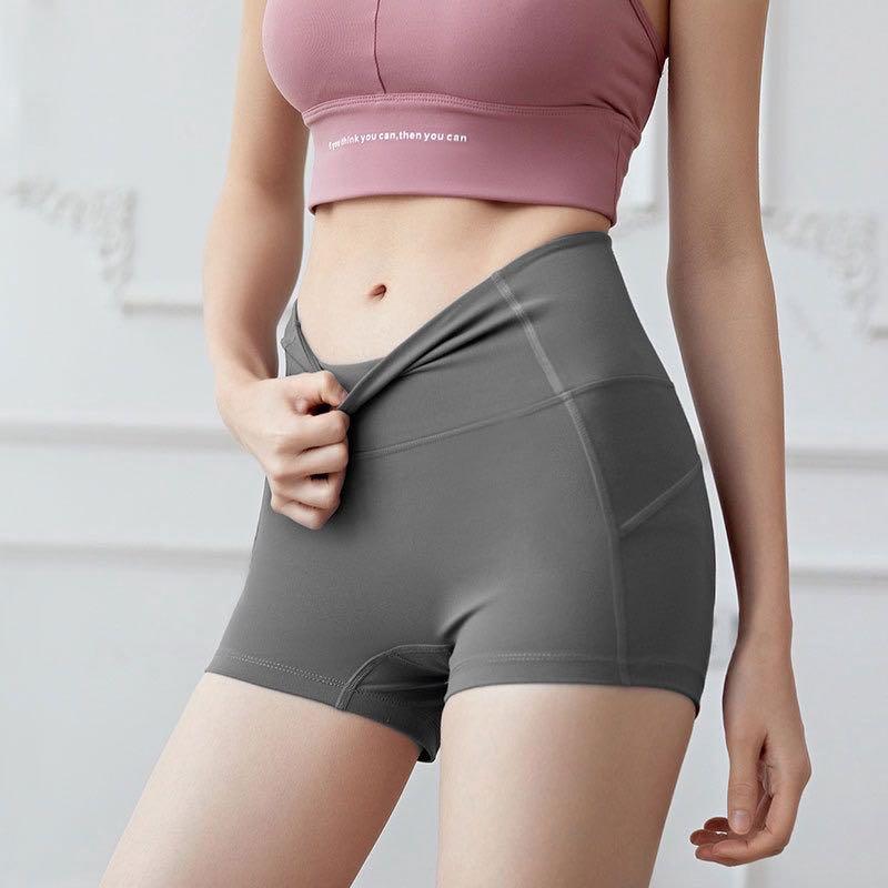 Gym shorts No cameltoe buttery compression shorts high waist and hip  lifting exercise three-part pants yoga short, Women's Fashion, Activewear  on Carousell