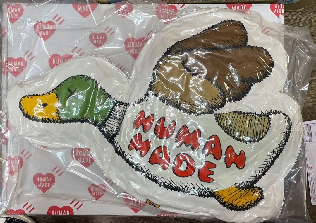HUMAN MADE KAWS MADE CUSHION ウサギ HUMAN MADE x KAWS CUSHION KAWS #1 – happyjagabee store
