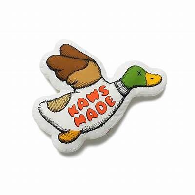 HUMAN MADE KAWS MADE CUSHION ウサギ HUMAN MADE x KAWS CUSHION KAWS #1 – happyjagabee store