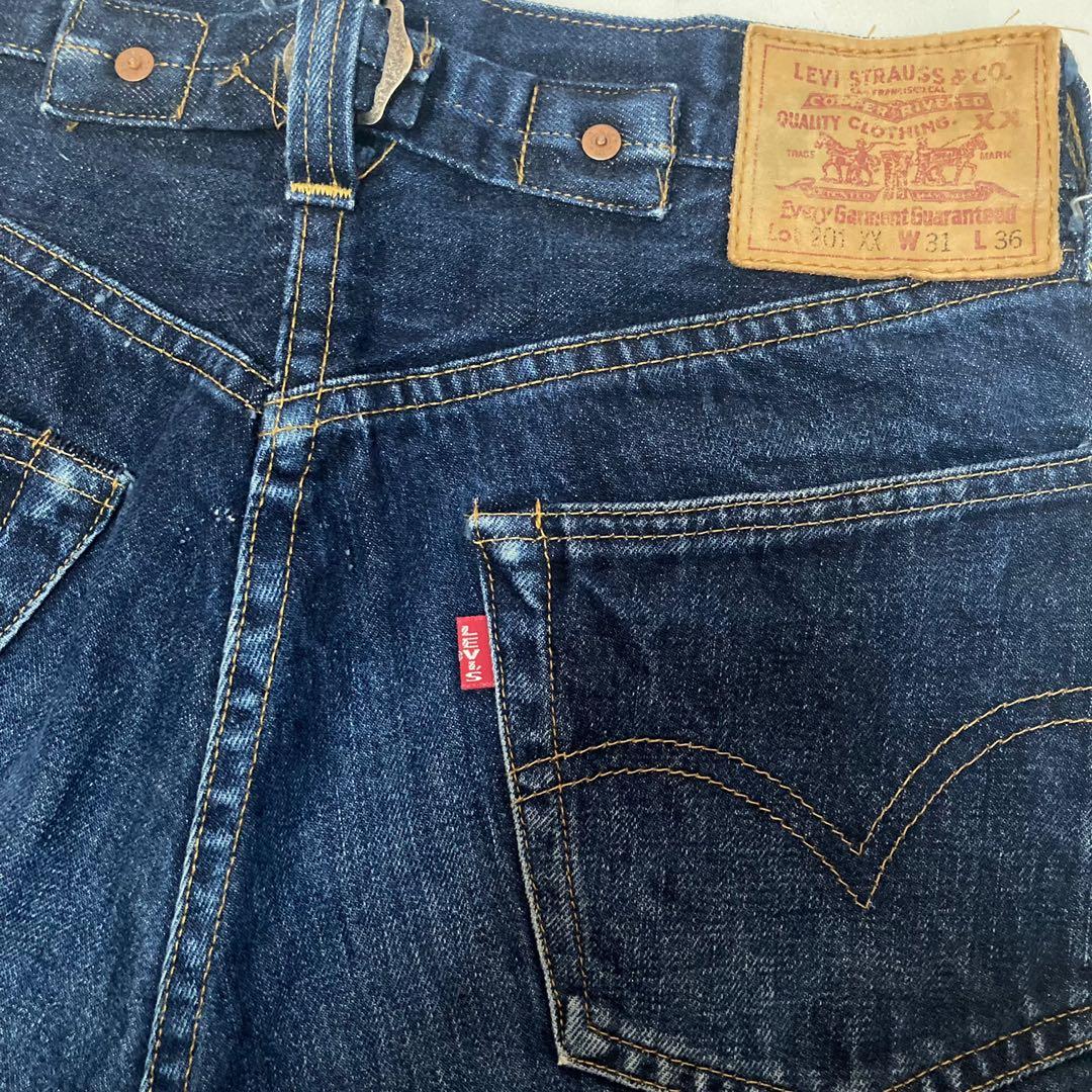 Buckle Button tag 555 USA 30's 
