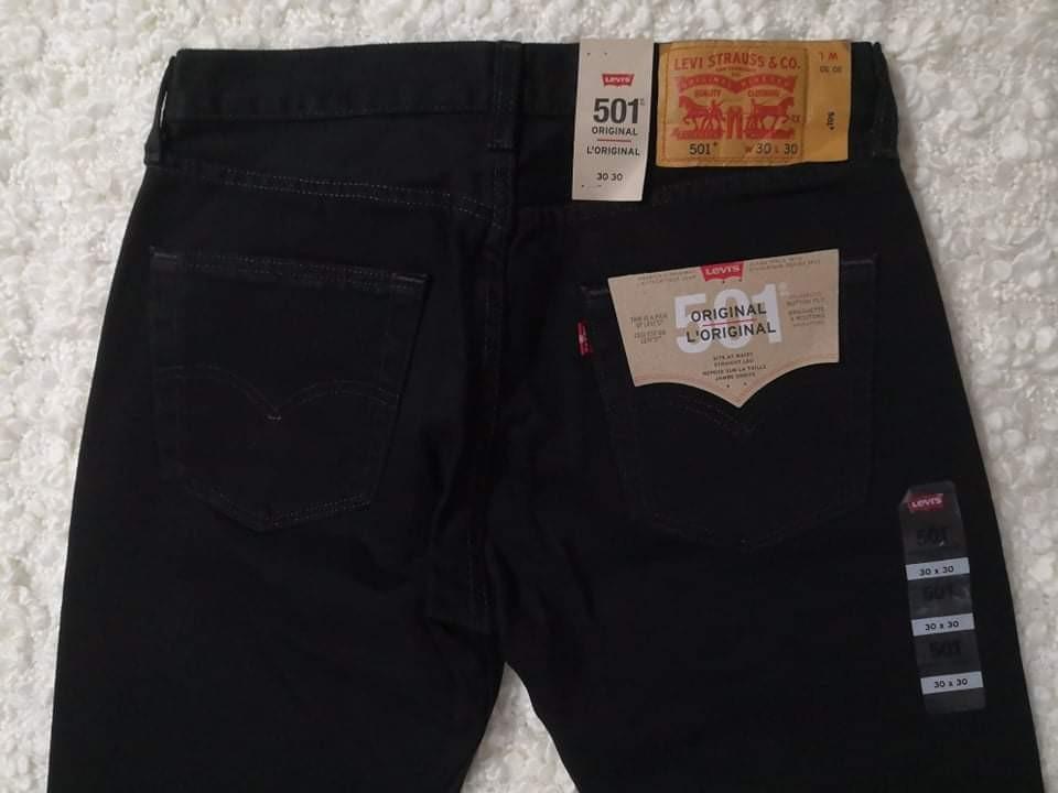 Black levi sales 501 button fly
