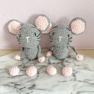 Lil Dark Mouse Crochet