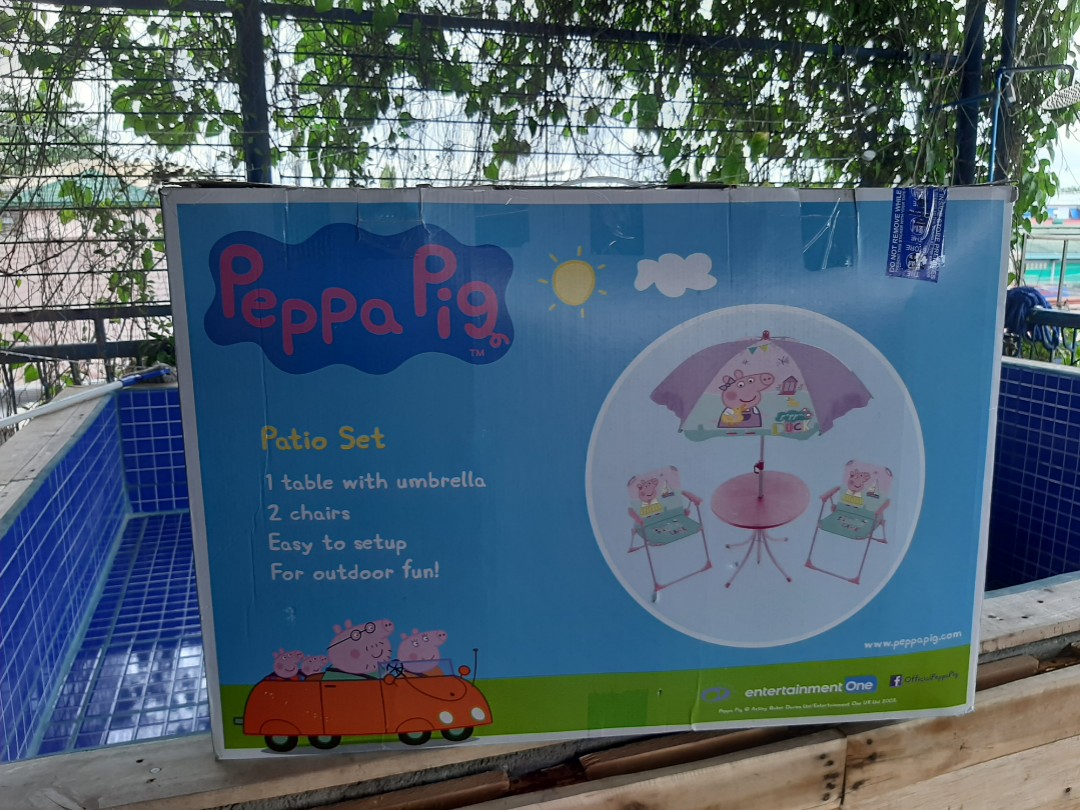 Peppa pig patio set, Babies & Kids, Baby Nursery & Kids Furniture, Kids