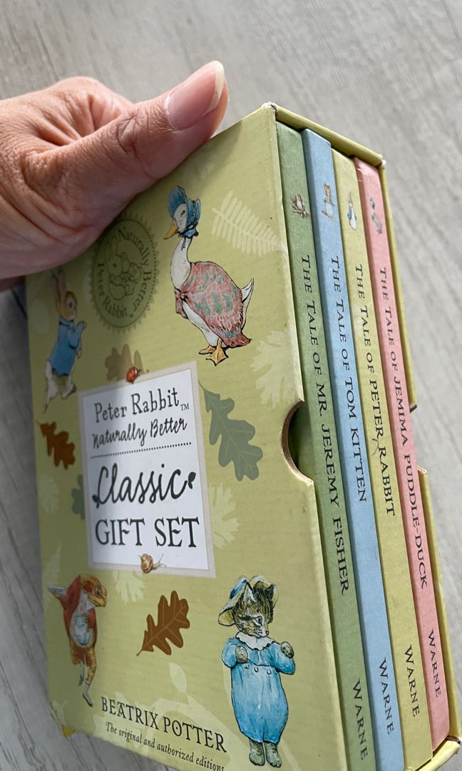 Peter Rabbit - Classic Gift Set, Hobbies & Toys, Books & Magazines ...