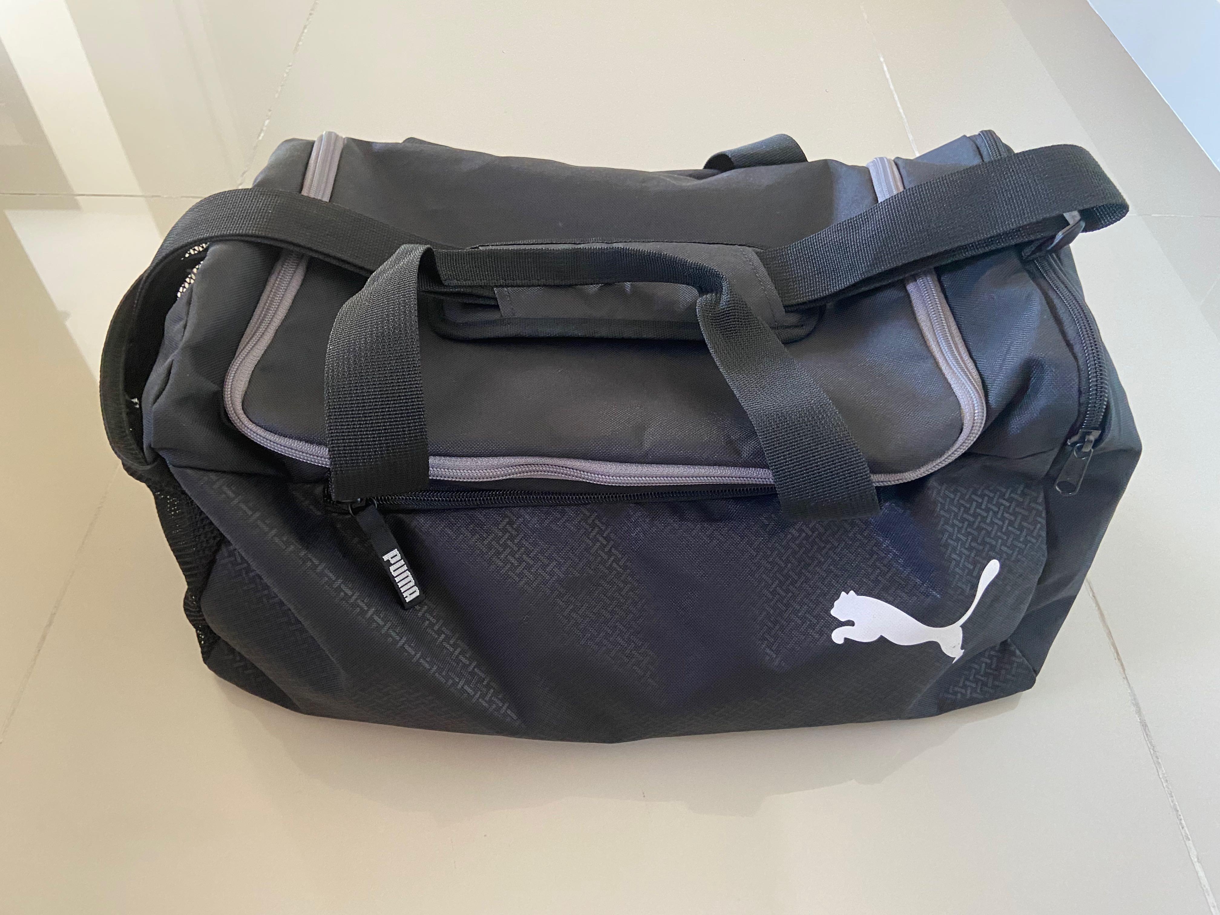 Harga puma duffle best sale bag