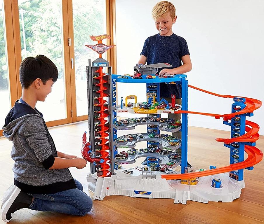 Hot wheels super garage outlet playset