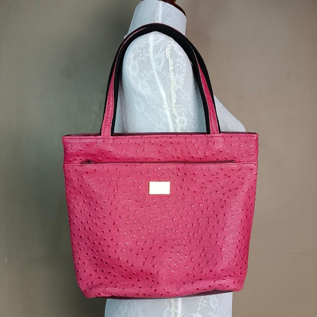 Valentino Red Tote Bag, Women's Fashion, Bags & Wallets, Shoulder Bags on  Carousell