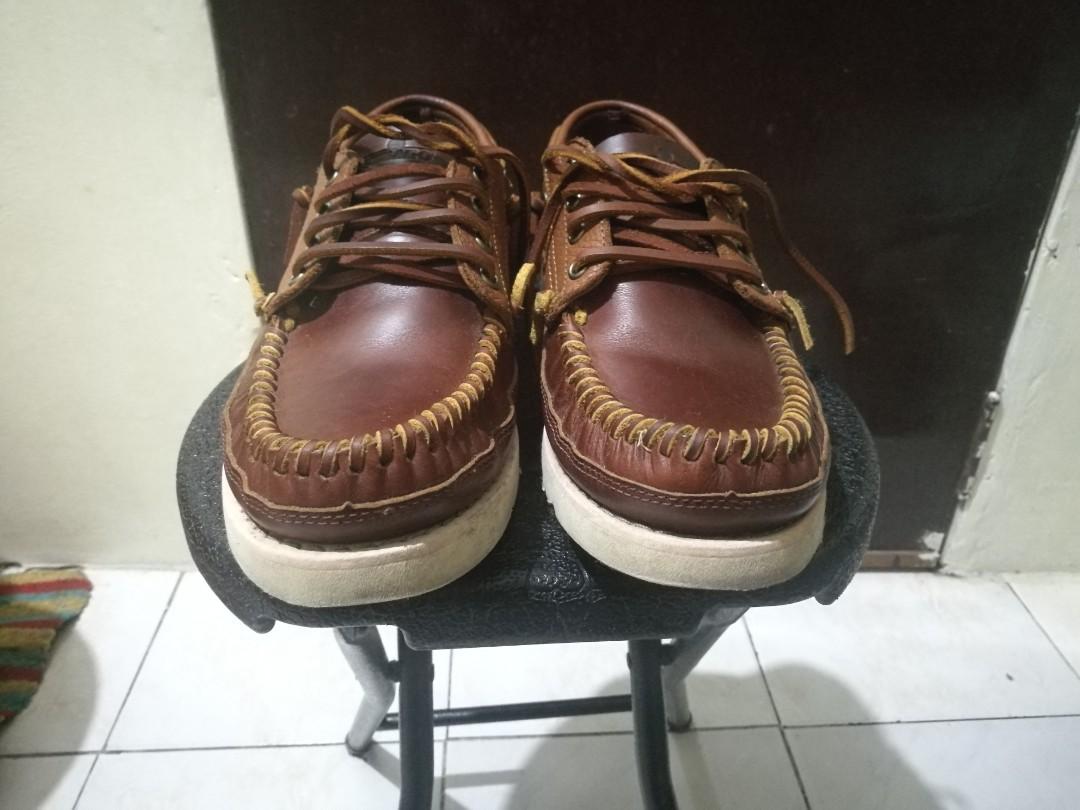 Sebago seneca store